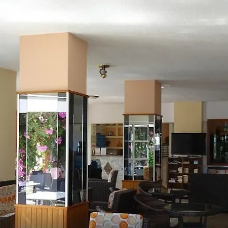 Hotel Nirvana 3*