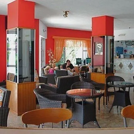 Nirvana Szálloda 3*