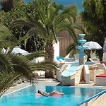 Nirvana Hotel Theológos