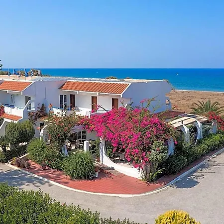 Nirvana Hotel 3*