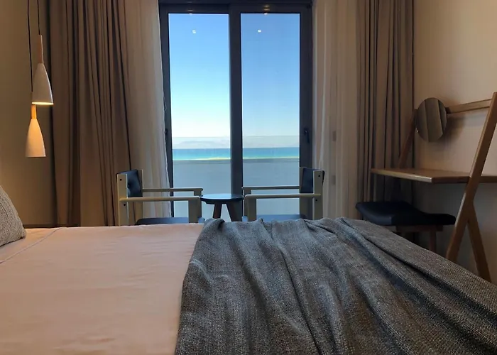 Nirvana 3* Theológos