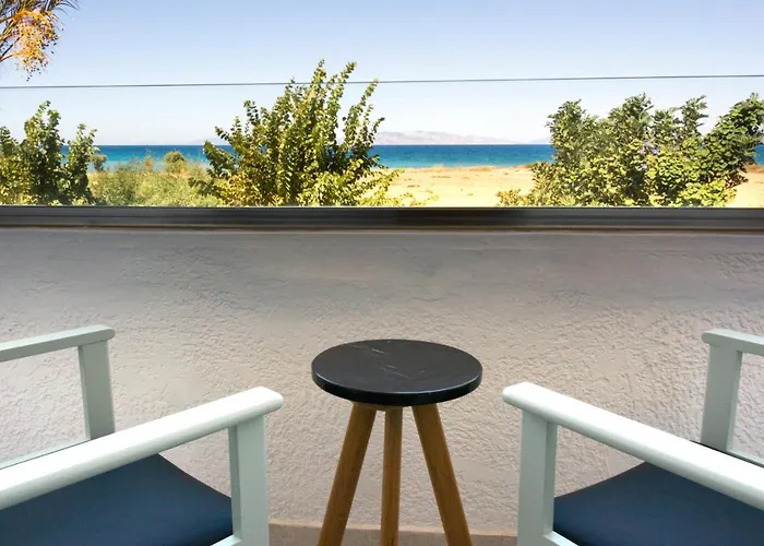 Nirvana 3* Theológos