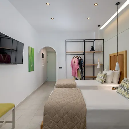 Nirvana 3* Theológos