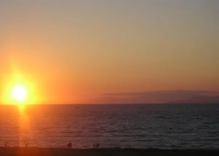 Nirvana ホテル 3*